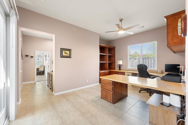 11250 Golden Eagle Dr, Auburn, CA 95602