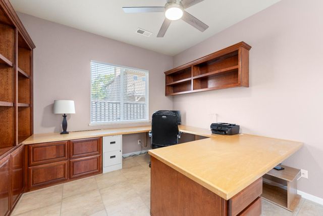 11250 Golden Eagle Dr, Auburn, CA 95602