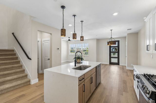 2504 Red Tailed Hawk Lane, Mckinney, TX 75071