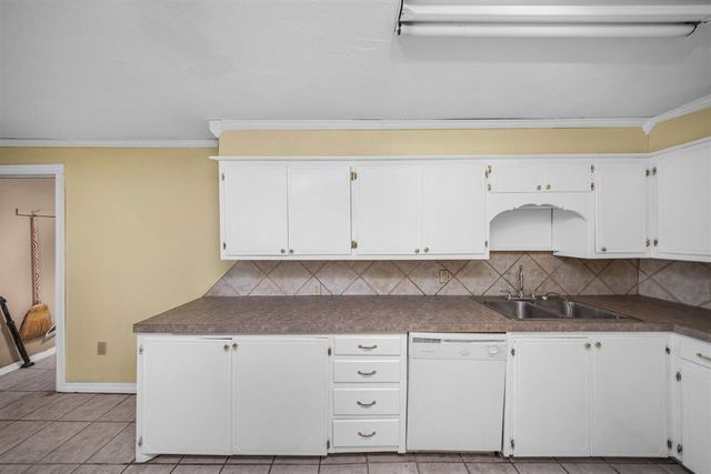 1701 NW Dearborn Ave, Lawton, OK 73507