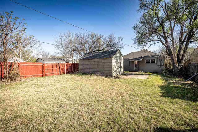 1701 NW Dearborn Ave, Lawton, OK 73507