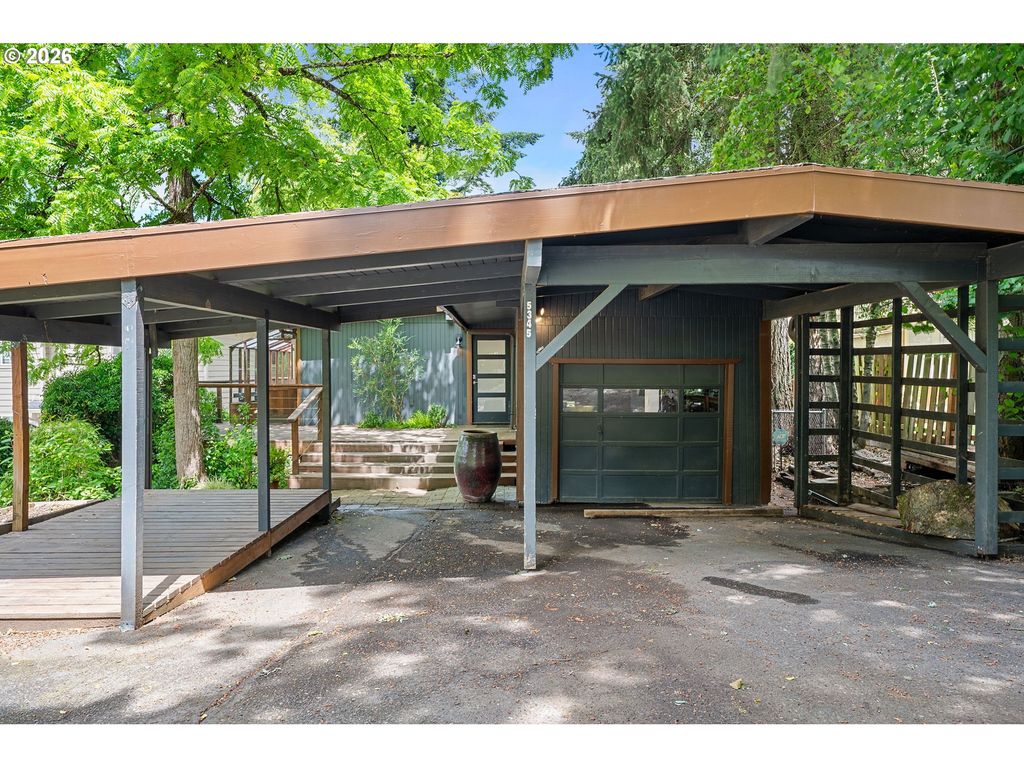 5345 Sw ARNOLD St, Portland, OR 97219