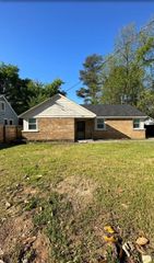 3333 FARMVILLE RD, Memphis, TN 38122