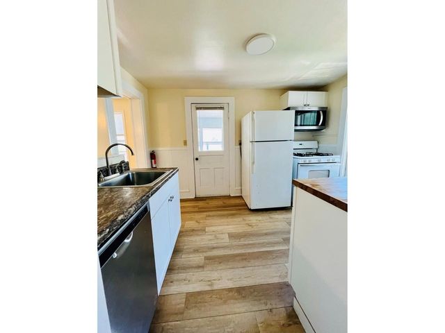 50-52 Howard Street, Burlington, VT 05401