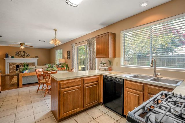 11203 Rocky Mill Drive, Cypress, TX 77429