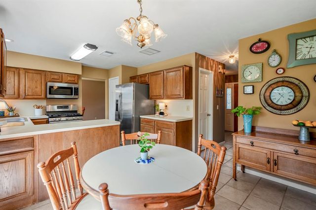 11203 Rocky Mill Drive, Cypress, TX 77429