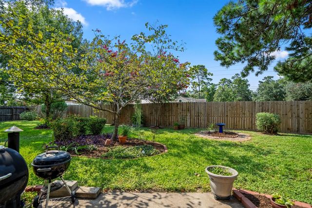 11203 Rocky Mill Drive, Cypress, TX 77429