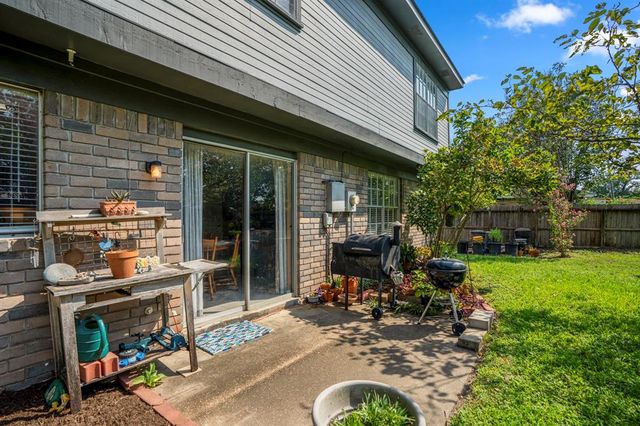 11203 Rocky Mill Drive, Cypress, TX 77429