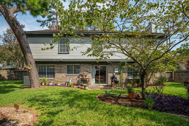 11203 Rocky Mill Drive, Cypress, TX 77429
