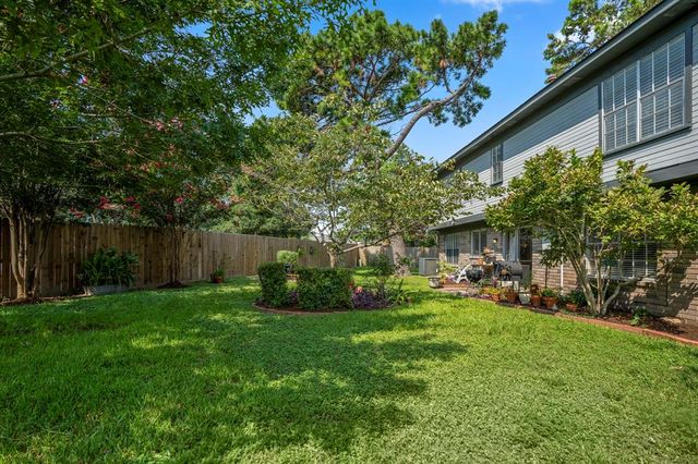 11203 Rocky Mill Drive, Cypress, TX 77429