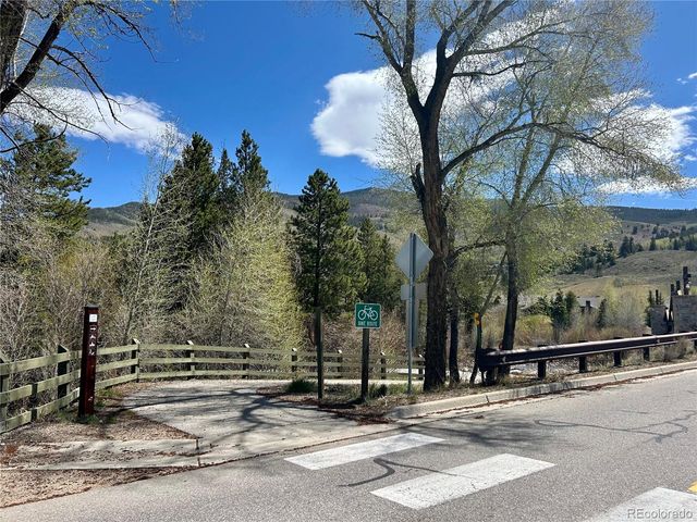 114 Robin Drive 114, Silverthorne, CO 80498