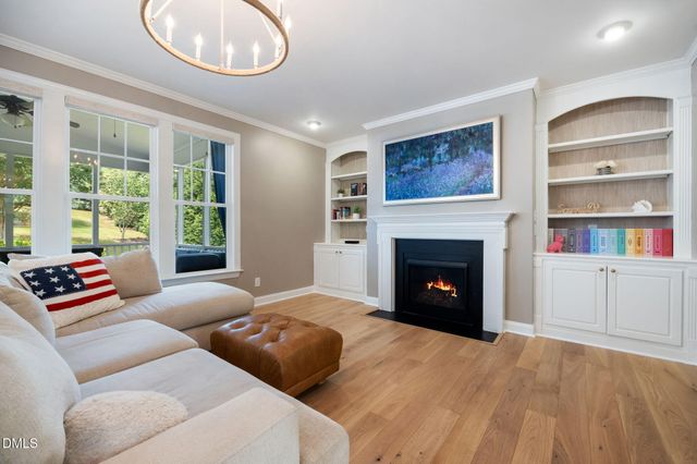 2720 Cutleaf Drive, Apex, NC 27539