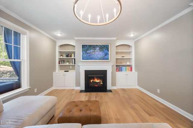 2720 Cutleaf Drive, Apex, NC 27539