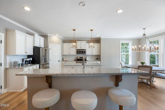 2720 Cutleaf Drive, Apex, NC 27539