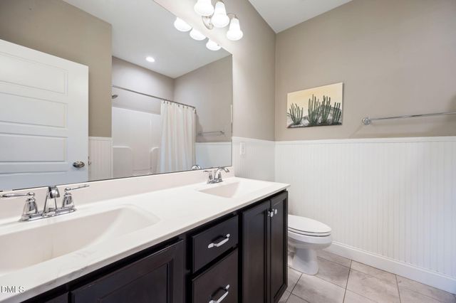 2720 Cutleaf Drive, Apex, NC 27539