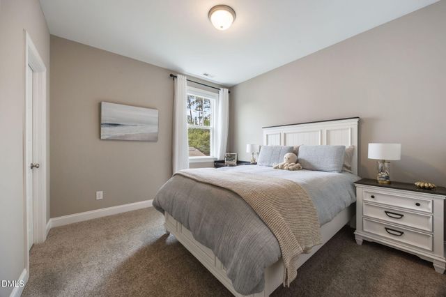 2720 Cutleaf Drive, Apex, NC 27539