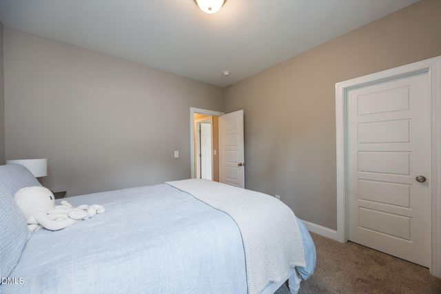 2720 Cutleaf Drive, Apex, NC 27539