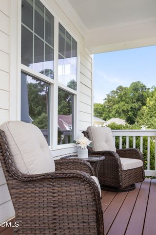 2720 Cutleaf Drive, Apex, NC 27539