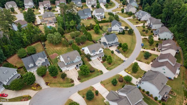 2720 Cutleaf Drive, Apex, NC 27539