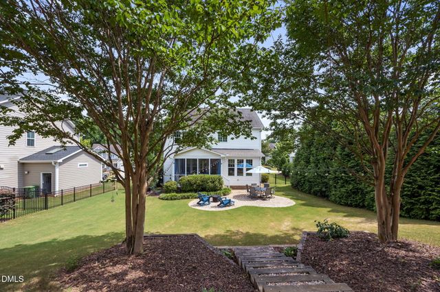 2720 Cutleaf Drive, Apex, NC 27539