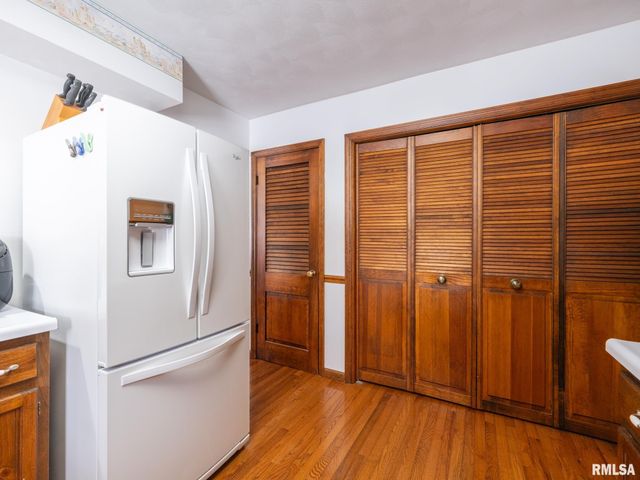 133 E MILLER Road, Edelstein, IL 61526