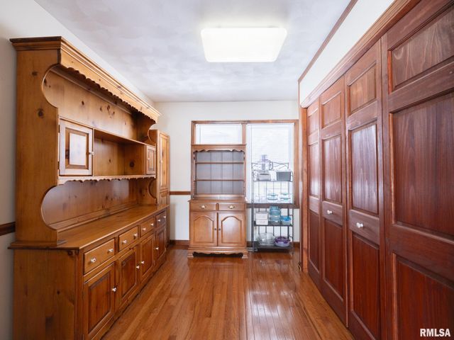 133 E MILLER Road, Edelstein, IL 61526