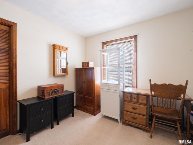 133 E MILLER Road, Edelstein, IL 61526