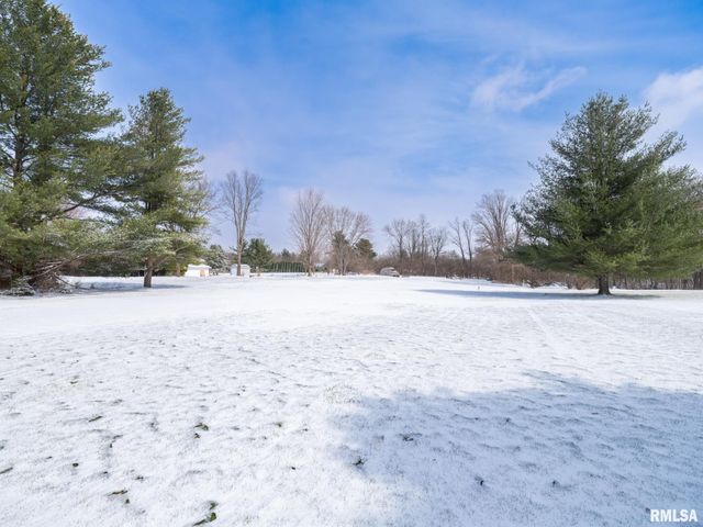 133 E MILLER Road, Edelstein, IL 61526