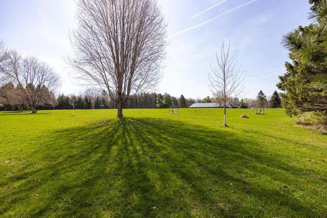 N4575 LARRY ROAD, New London, WI 54961