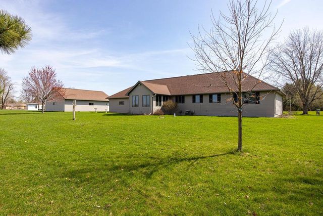 N4575 LARRY ROAD, New London, WI 54961