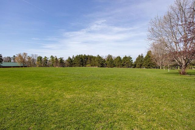 N4575 LARRY ROAD, New London, WI 54961