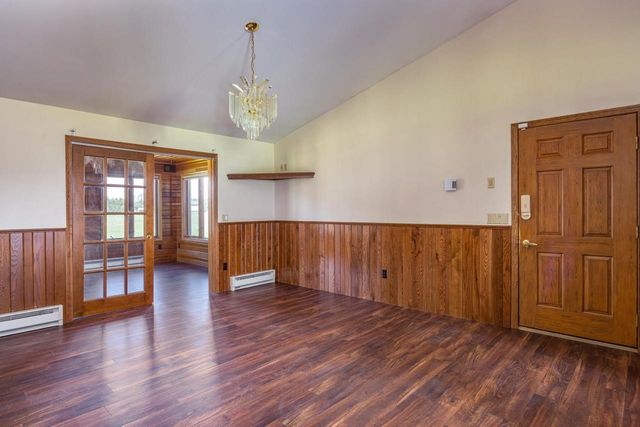 N4575 LARRY ROAD, New London, WI 54961