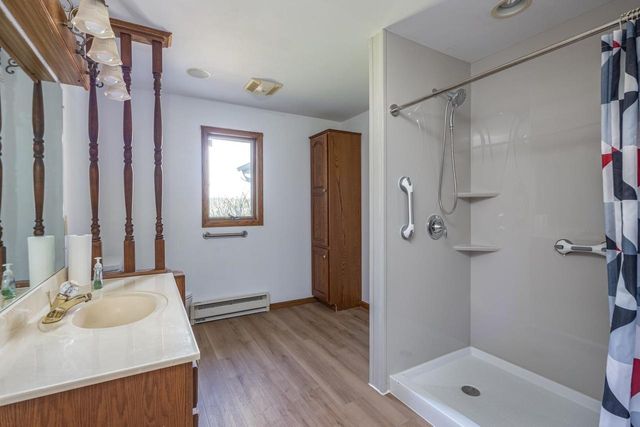 N4575 LARRY ROAD, New London, WI 54961