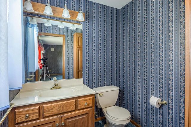 N4575 LARRY ROAD, New London, WI 54961