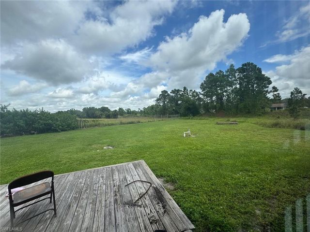 1063 Peach ST, Lehigh Acres, FL 33974