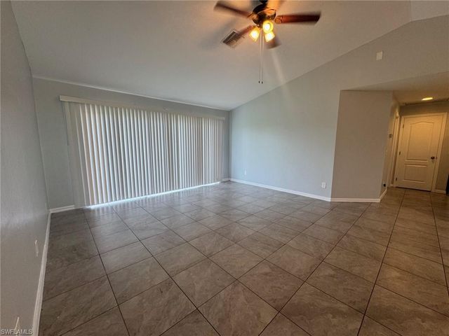 1063 Peach ST, Lehigh Acres, FL 33974
