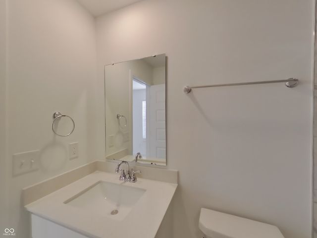 11815 Moorfield Lane, Indianapolis, IN 46235