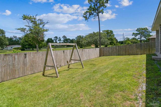 8038 Burnside Loop, Pensacola, FL 32526
