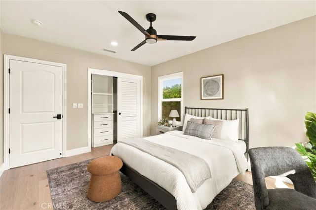 226 Santa Isabel Ave, Costa Mesa, CA 92627