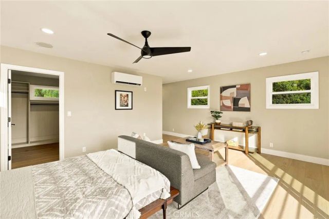 226 Santa Isabel Ave, Costa Mesa, CA 92627