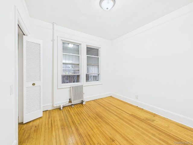 2858 E 197th Street, Bronx, NY 10461