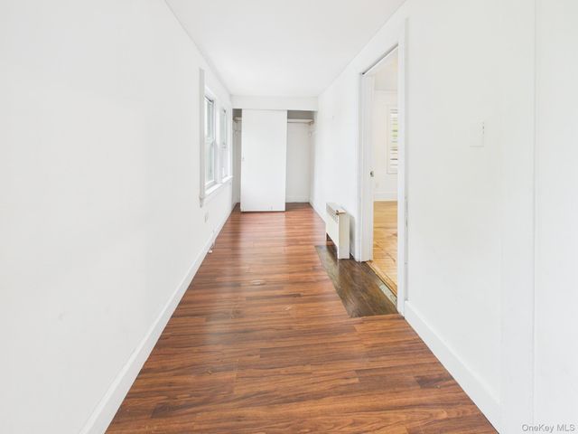 2858 E 197th Street, Bronx, NY 10461