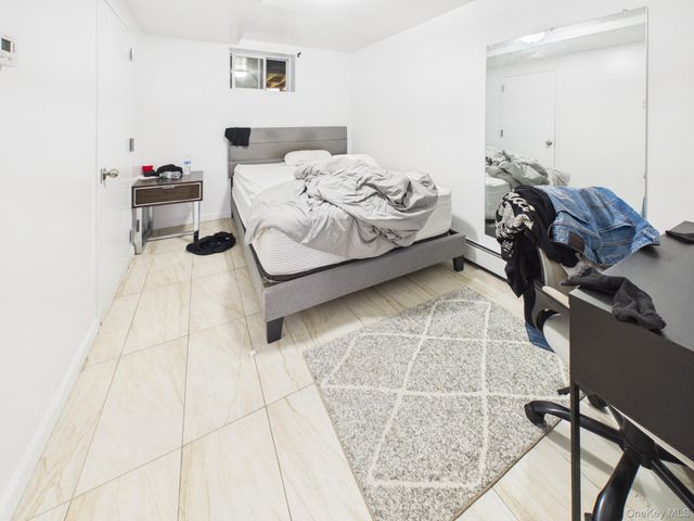 2858 E 197th Street, Bronx, NY 10461