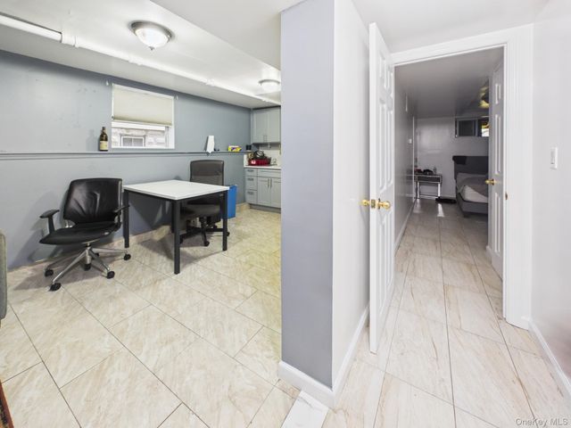 2858 E 197th Street, Bronx, NY 10461