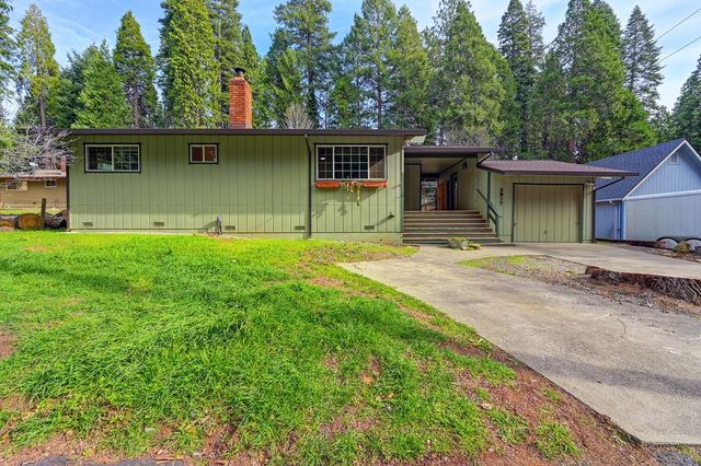 2917 Shadow Ln, Pollock Pines, CA 95726