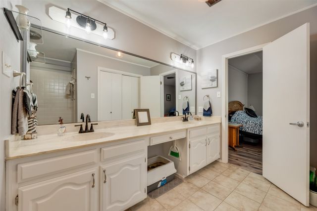 4604 Bello Vista Circle, Sherman, TX 75090