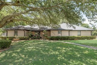 4604 Bello Vista Circle, Sherman, TX 75090