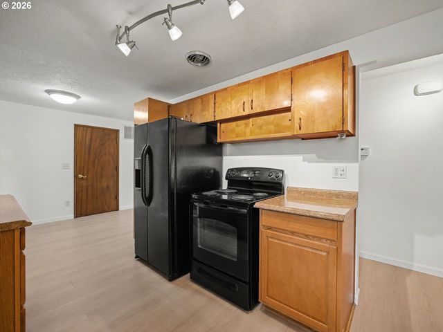 1780 Se 2ND Pl, Gresham, OR 97080