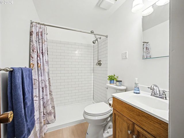 1780 Se 2ND Pl, Gresham, OR 97080