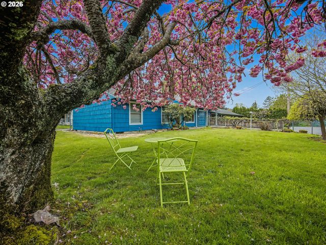 1780 Se 2ND Pl, Gresham, OR 97080